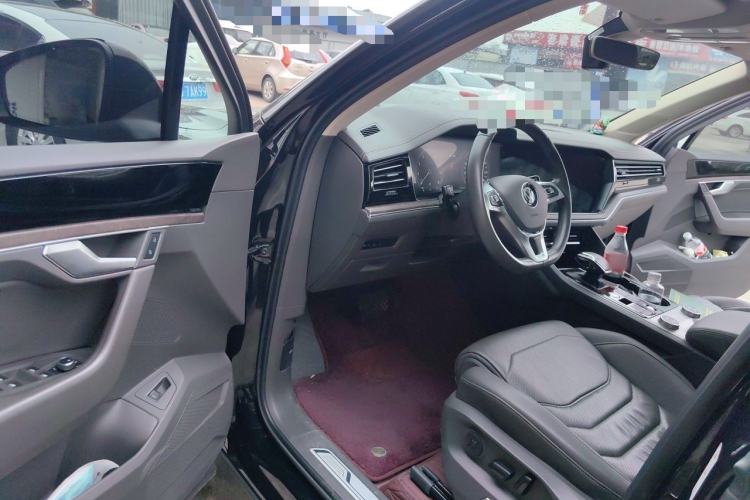 Used Volkswagen Touareg 2019 2.0 TSI Ruiyi Edition China V Standard Driver Seat