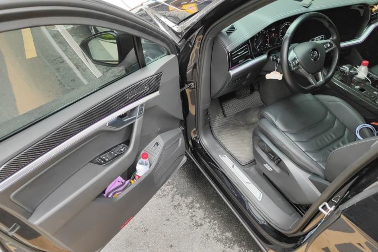 Used Volkswagen Touareg 2019 3.0 TSI RuiFeng Edition China VI Standard Driver Seat