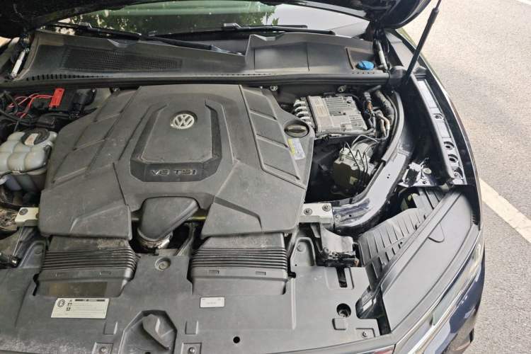 Used Volkswagen Touareg 2019 3.0 TSI RuiFeng Edition China V Standard Engine Bay Left