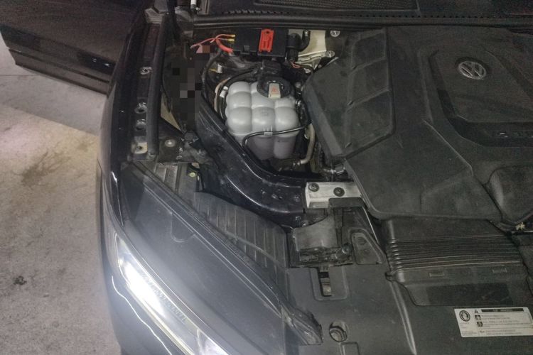 Used Volkswagen Touareg 2019 3.0 TSI RuiFeng Edition China VI Standard Engine Bay Right