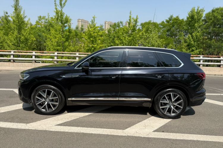 Used Volkswagen Touareg 2019 3.0 TSI RuiFeng Edition China VI Standard Exterior 1