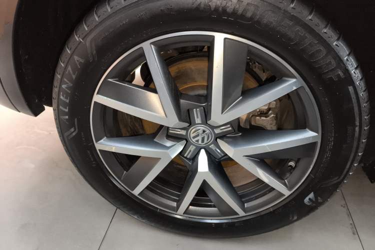 Used Volkswagen Touareg 2019 3.0 TSI RuiFeng Edition China VI Standard Exterior 2
