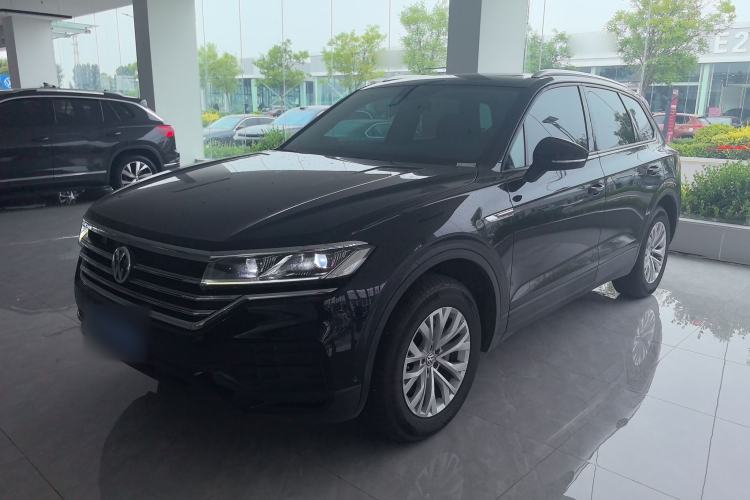 Used Volkswagen Touareg 2019 2.0 TSI Flagship Edition China VI Exterior 5