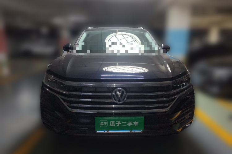 Used Volkswagen Touareg 2019 2.0 TSI Flagship Edition China VI Front