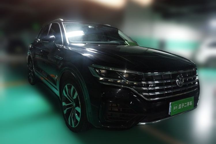 Used Volkswagen Touareg 2019 3.0 TSI Prestige Version China VI Standard Front Right 45 Deg