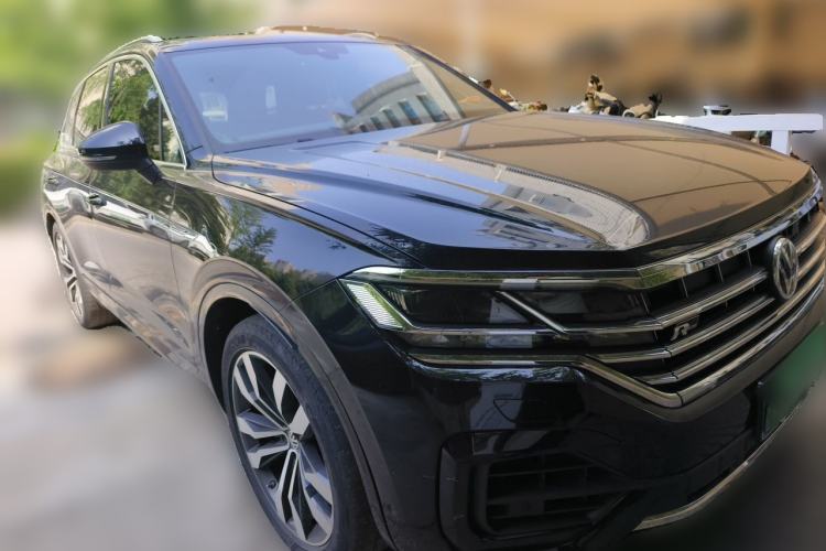 Used Volkswagen Touareg 2019 3.0 TSI Advanced Version China V Standard Front Right 45 Deg