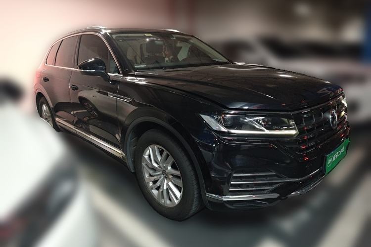 Used Volkswagen Touareg 2019 2.0TSI Ruiyi Edition China VI Standard Front Right 45 Deg