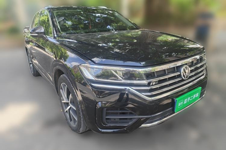 Used Volkswagen Touareg 2019 3.0 TSI RuiFeng Edition China VI Standard Front Right 45 Deg