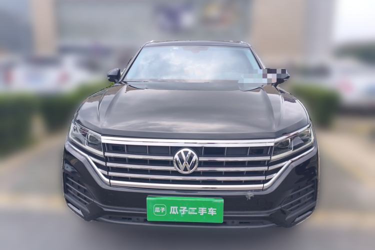 Used Volkswagen Touareg 2019 2.0 TSI Flagship Edition China VI Front