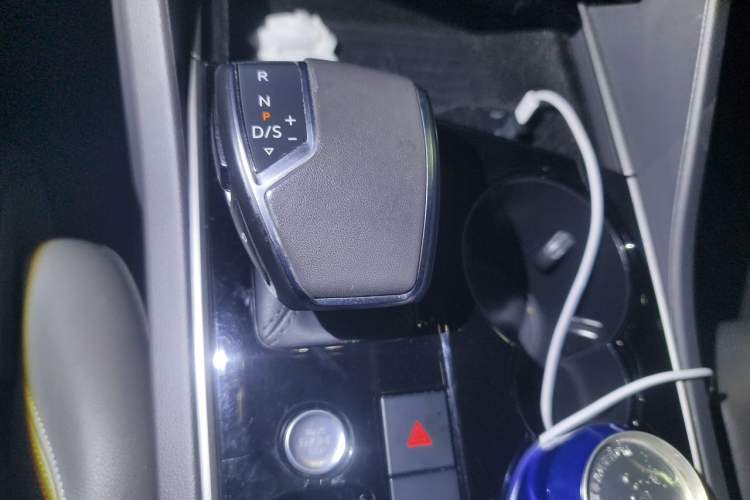Used Volkswagen Touareg 2019 3.0 TSI RuiFeng Edition China VI Standard Gear Lever