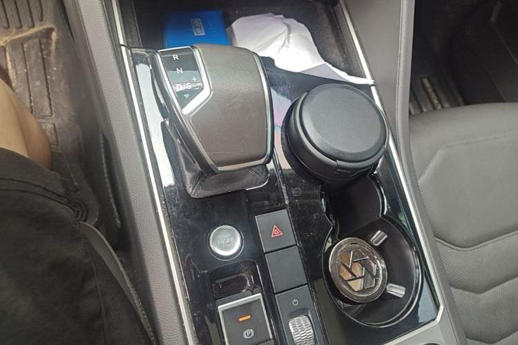 Used Volkswagen Touareg 2019 2.0 TSI Ruiyi Edition China V Standard Gear Lever