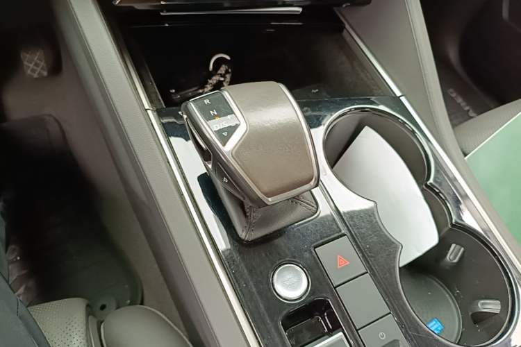 Used Volkswagen Touareg 2019 3.0 TSI RuiFeng Edition China V Standard Gear Lever