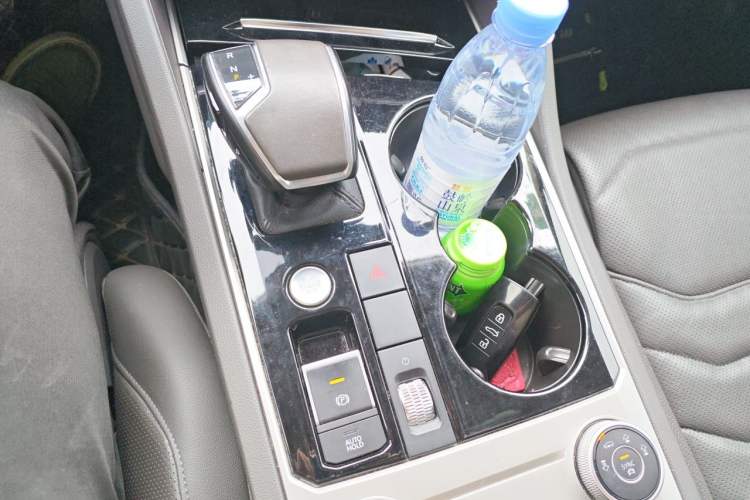 Used Volkswagen Touareg 2019 2.0 TSI Ruiyi Edition China V Standard Gear Lever
