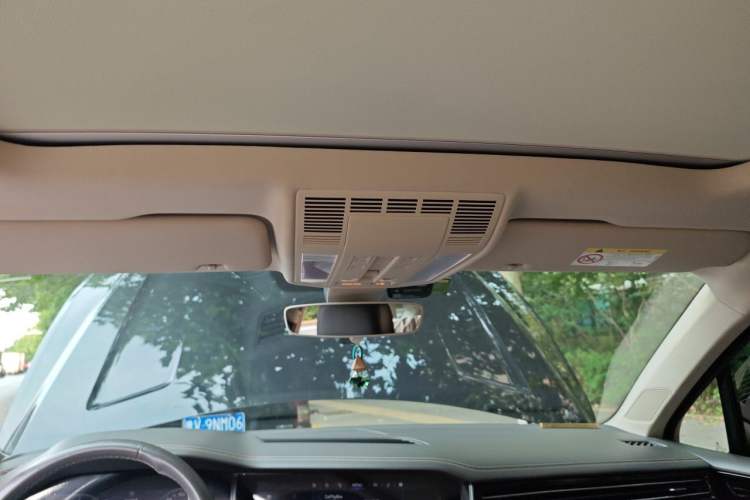 Used Volkswagen Touareg 2019 3.0 TSI RuiFeng Edition China V Standard Headliner