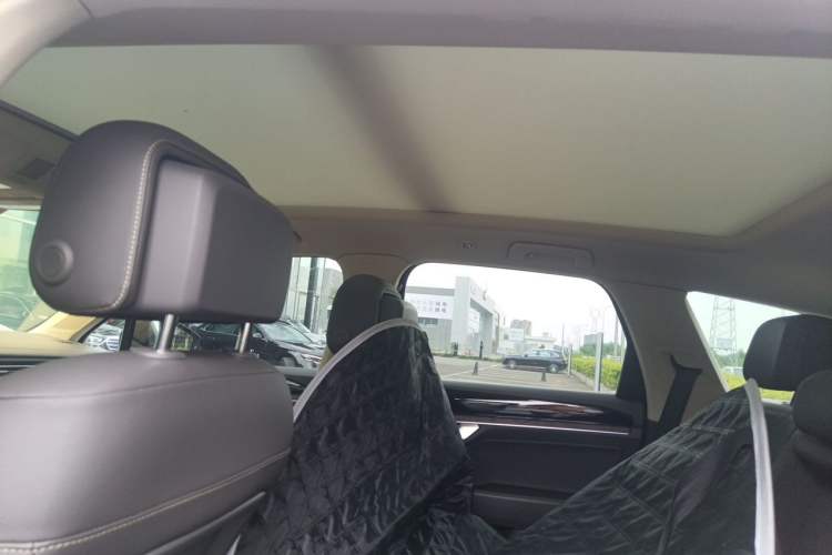 Used Volkswagen Touareg 2019 3.0 TSI RuiFeng Edition China V Standard Headliner