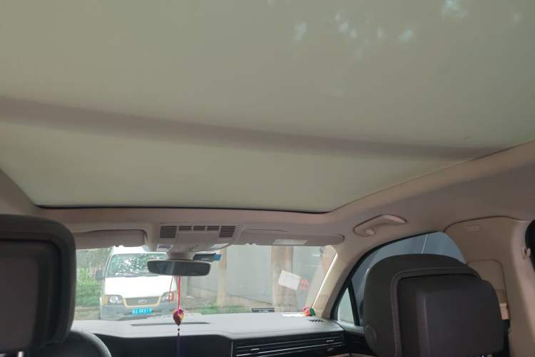 Used Volkswagen Touareg 2019 3.0 TSI RuiFeng Edition China V Standard Headliner