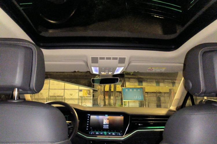 Used Volkswagen Touareg 2019 3.0 TSI RuiFeng Edition China V Standard Headliner