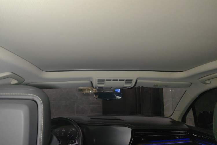Used Volkswagen Touareg 2019 3.0 TSI RuiFeng Edition China V Standard Headliner