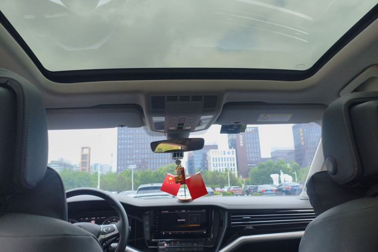 Used Volkswagen Touareg 2019 2.0 TSI Flagship Edition China VI Headliner