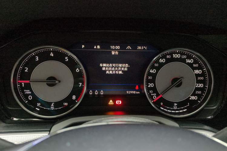 Used Volkswagen Touareg 2019 2.0 TSI Flagship Edition China VI Instrument Cluster