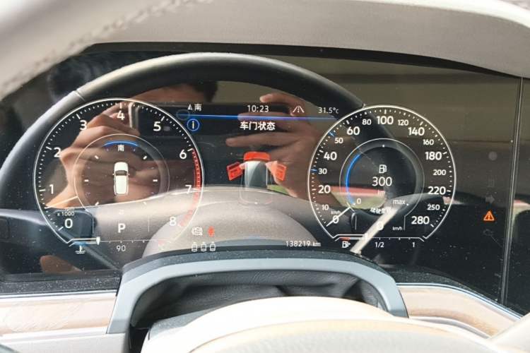 Used Volkswagen Touareg 2019 3.0 TSI Prestige Version China VI Standard Instrument Cluster