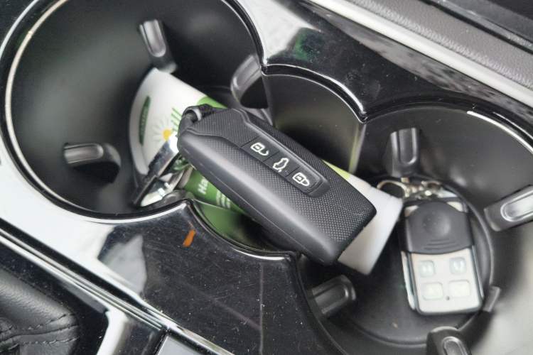 Used Volkswagen Touareg 2019 2.0 TSI Ruiyi Edition China V Standard Interior 1