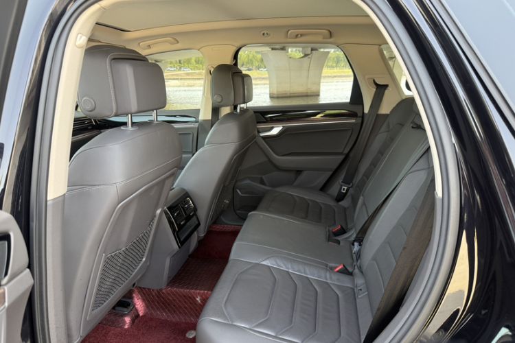 Used Volkswagen Touareg 2019 3.0 TSI RuiFeng Edition China VI Standard Interior 10