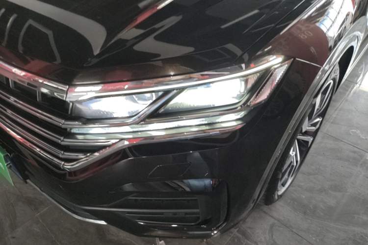 Used Volkswagen Touareg 2019 3.0 TSI Prestige Version China VI Standard Left Front Headlight