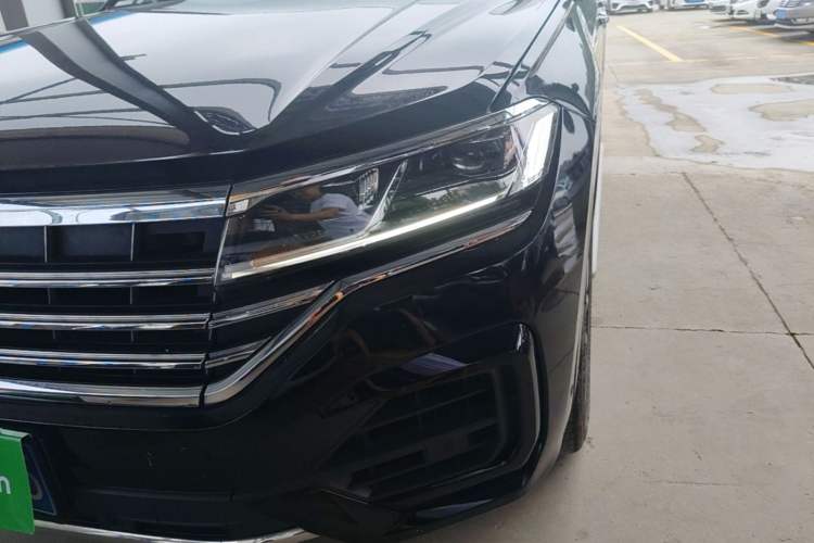 Used Volkswagen Touareg 2019 3.0 TSI RuiFeng Edition China VI Standard Left Front Headlight