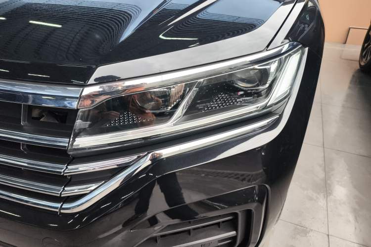 Used Volkswagen Touareg 2019 3.0 TSI RuiFeng Edition China VI Standard Left Front Headlight