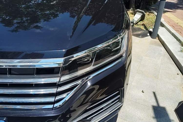 Used Volkswagen Touareg 2019 2.0TSI Ruiyi Edition China VI Standard Left Front Headlight