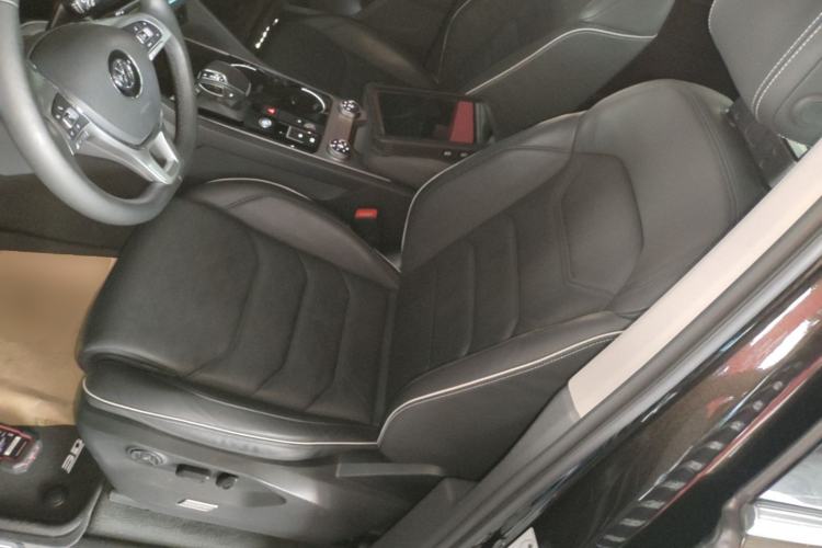 Used Volkswagen Touareg 2019 3.0 TSI Prestige Version China VI Standard Left Front Seat