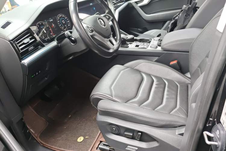 Used Volkswagen Touareg 2019 2.0TSI Ruiyi Edition China VI Standard Left Front Seat