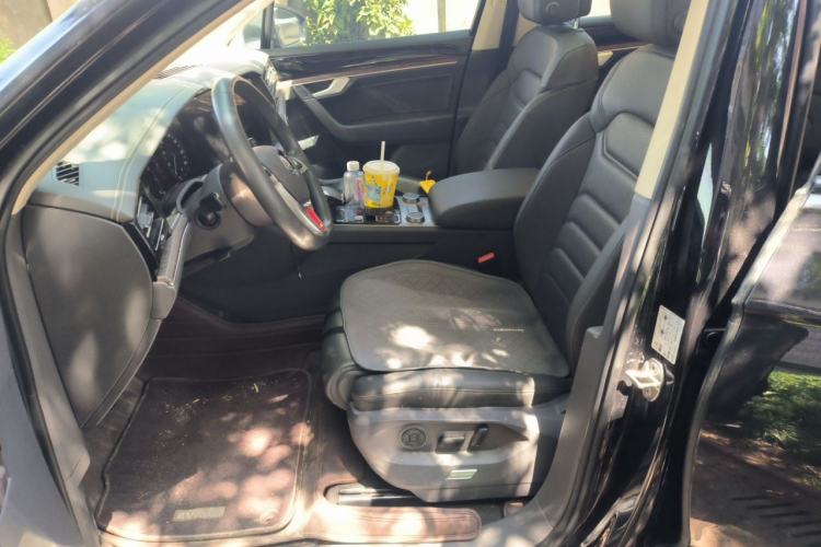 Used Volkswagen Touareg 2019 3.0 TSI Prestige Version China VI Standard Left Front Seat