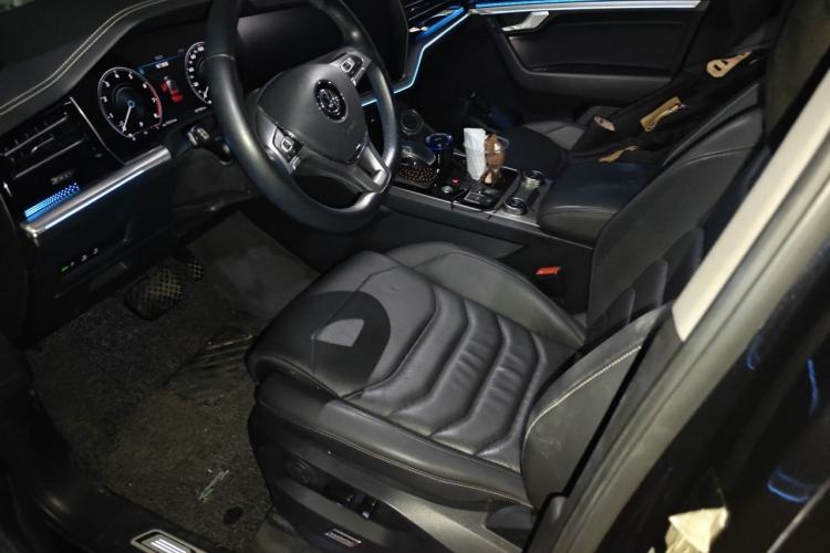 Used Volkswagen Touareg 2019 2.0 TSI Ruiyi Edition China V Standard Left Front Seat