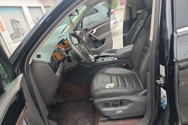 Used Volkswagen Touareg 2019 2.0TSI Ruiyi Edition China VI Standard Left Front Seat