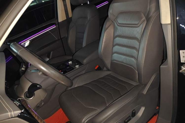 Used Volkswagen Touareg 2019 3.0 TSI RuiFeng Edition China VI Standard Left Front Seat
