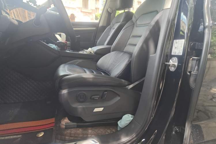 Used Volkswagen Touareg 2019 3.0 TSI RuiFeng Edition China VI Standard Left Front Seat