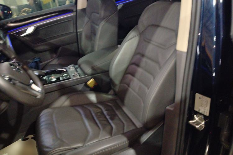 Used Volkswagen Touareg 2019 3.0 TSI RuiFeng Edition China VI Standard Left Front Seat