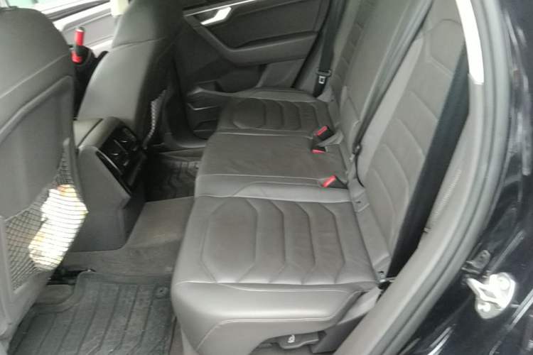 Used Volkswagen Touareg 2019 3.0 TSI RuiFeng Edition China V Standard Left Rear Seat
