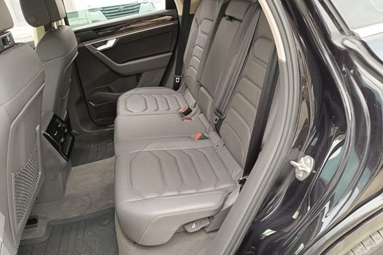 Used Volkswagen Touareg 2019 3.0 TSI RuiFeng Edition China V Standard Left Rear Seat