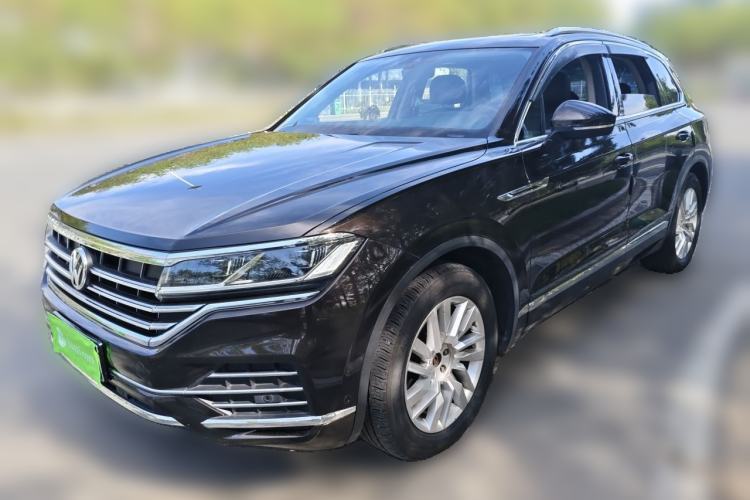 Used Volkswagen Touareg 2019 2.0 TSI Ruiyi Edition China V Standard Guazi used car, China used car export, Used car for sale, Used cars, Cheapest cars for sale
