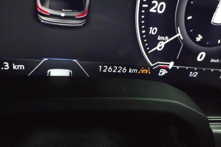 Used Volkswagen Touareg 2019 3.0 TSI Prestige Version China VI Standard Odometer Close Up
