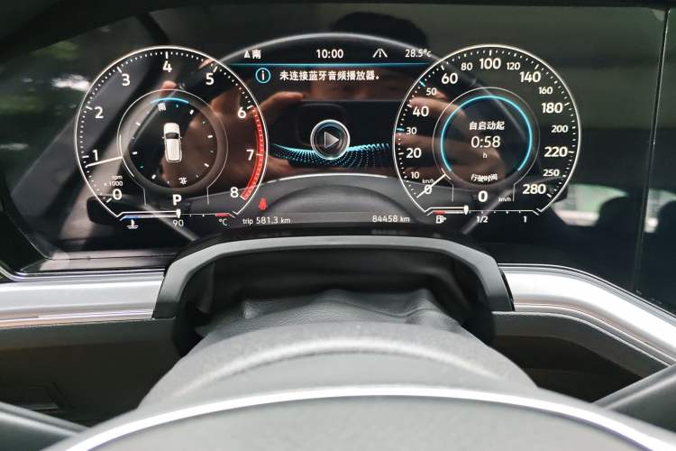 Used Volkswagen Touareg 2019 2.0TSI Ruiyi Edition China VI Standard Odometer Close Up