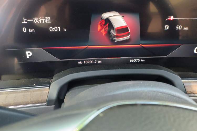Used Volkswagen Touareg 2019 3.0 TSI Prestige Version China VI Standard Odometer Close Up