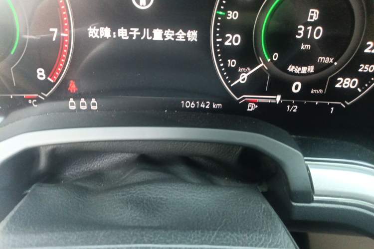 Used Volkswagen Touareg 2019 2.0TSI Ruiyi Edition China VI Standard Odometer Close Up