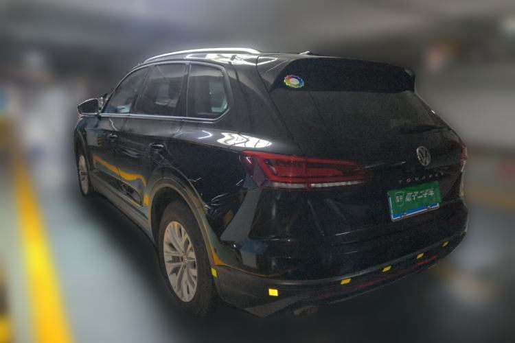 Used Volkswagen Touareg 2019 2.0 TSI Flagship Edition China VI Rear Left 45 Deg