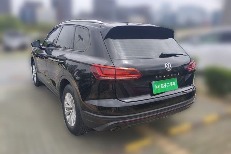 Used Volkswagen Touareg 2019 2.0 TSI Flagship Edition China VI Rear Left 45 Deg