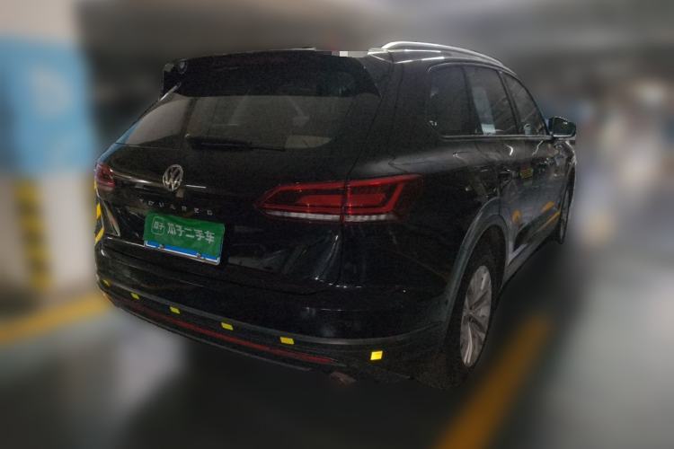 Used Volkswagen Touareg 2019 2.0 TSI Flagship Edition China VI Rear Right 45 Deg