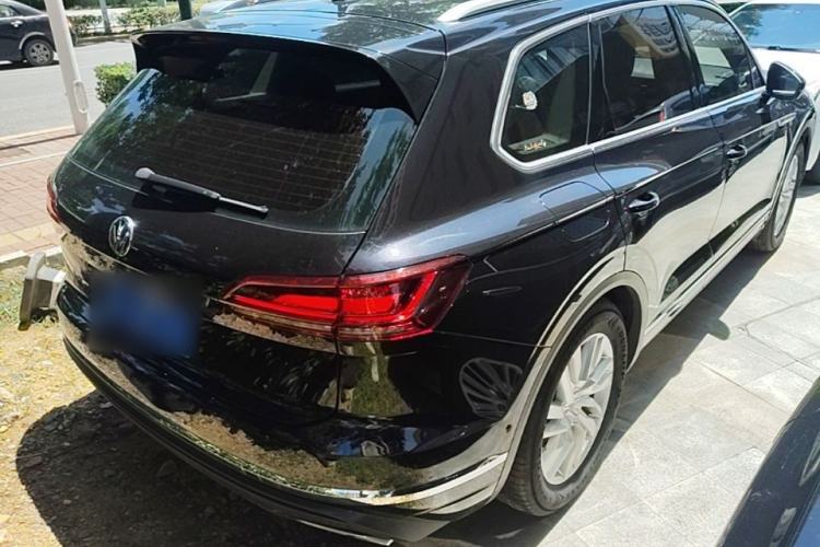 Used Volkswagen Touareg 2019 2.0TSI Ruiyi Edition China VI Standard Rear Right 45 Deg